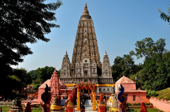 Mahabodhi-Temple-Complex-at-Bodh-Gaya