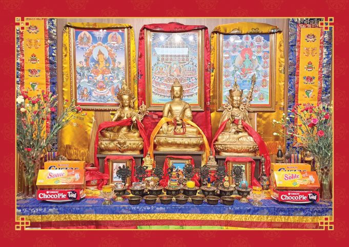 19. Bàn Thờ Quy Y Tam Bảo và Tam Căn Bản