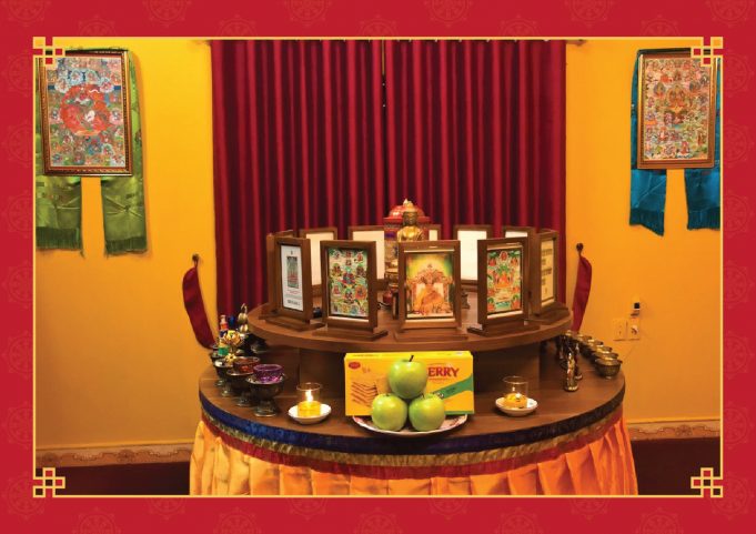 11. Bàn Thờ Quy Y Tam Bảo và Tam Căn Bản